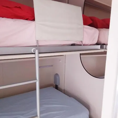 Flamingo Apartment