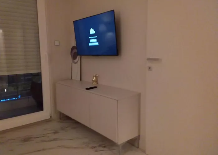 Flamingo דירה